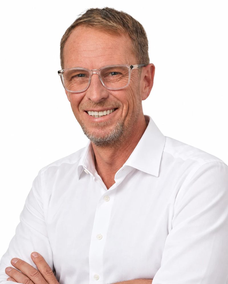 Porträt von Alexander Knick, Inhaber und SEO Manager von Schwarzer Knick